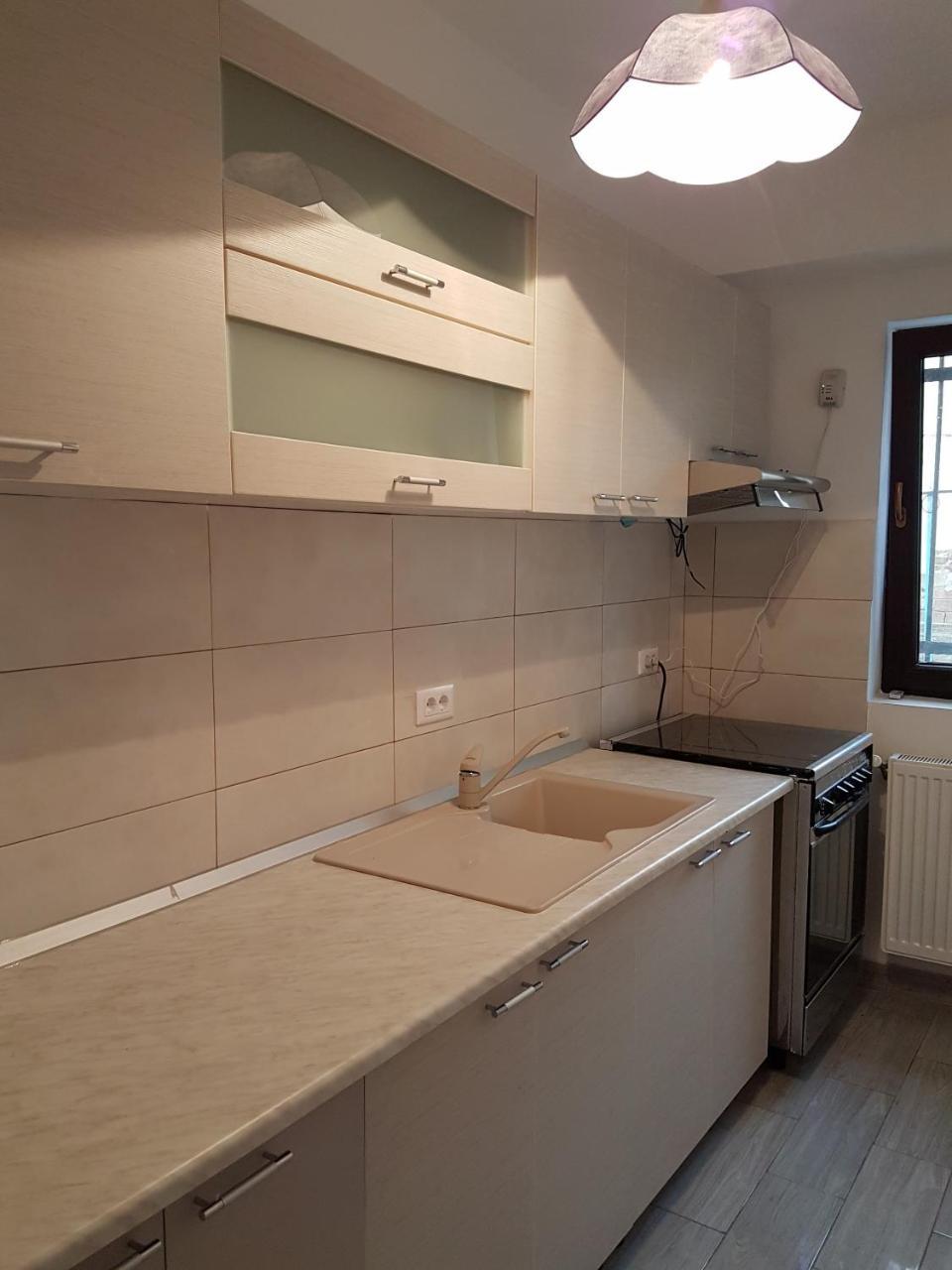 Rent Holding Apartments Iasi Luaran gambar