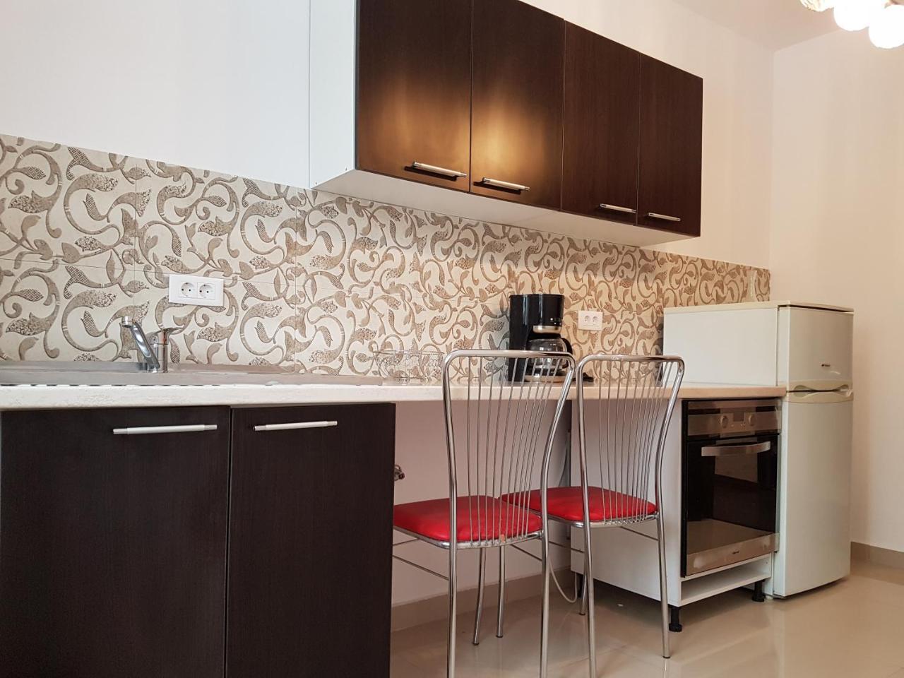 Rent Holding Apartments Iasi Luaran gambar