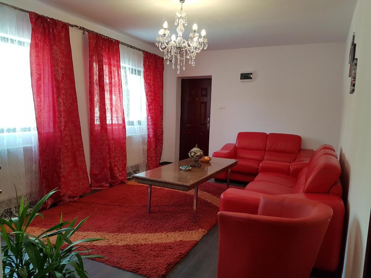 Rent Holding Apartments Iasi Luaran gambar