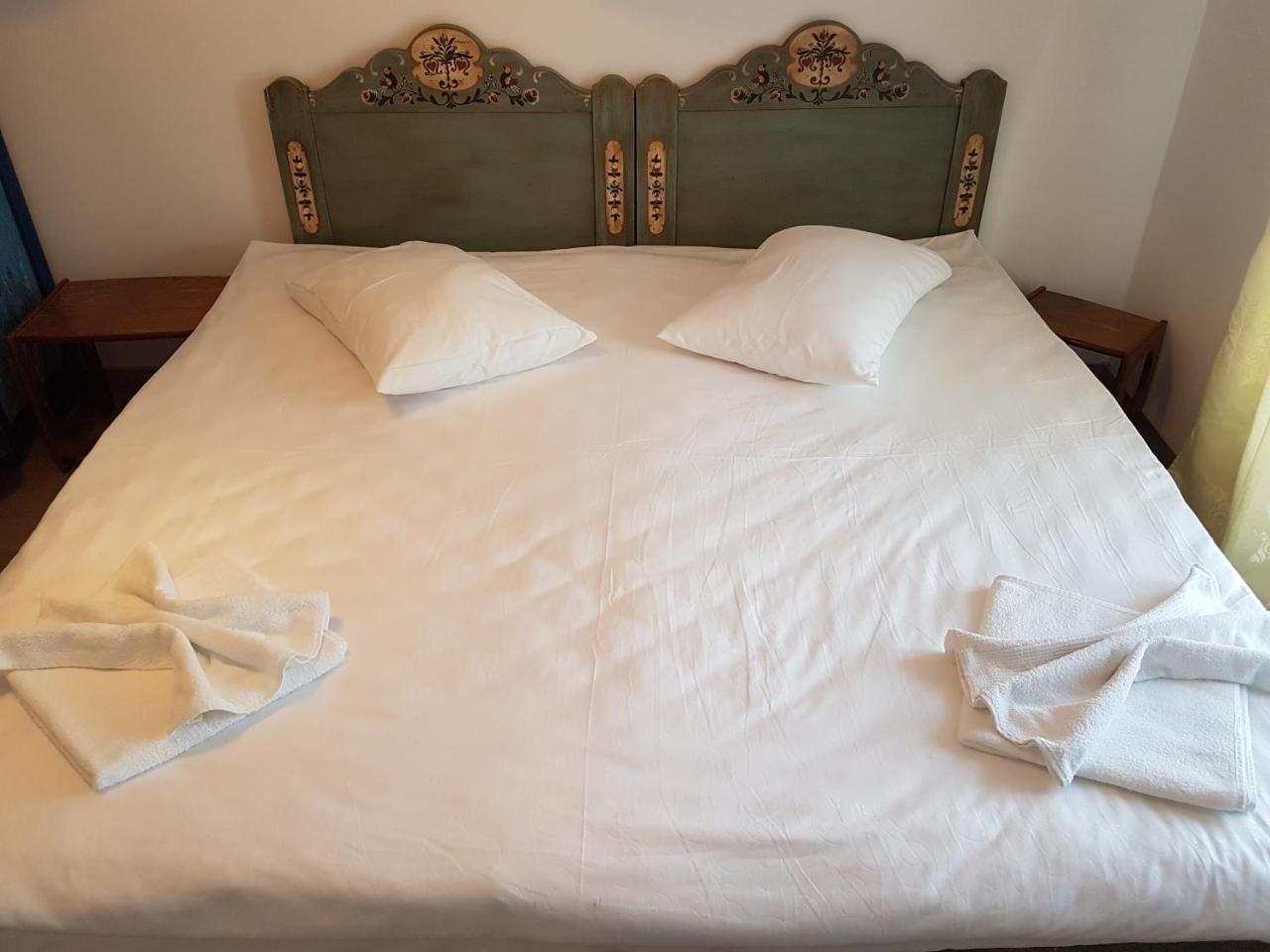 Rent Holding Apartments Iasi Luaran gambar